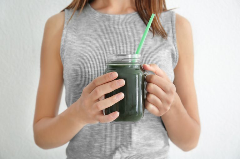 Why Should You Include Spirulina in Your Anti Cancer Diet? WellMe