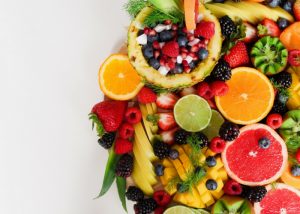 flatlay of assorted colorful pieces of fruit