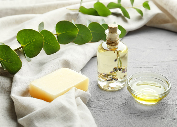 Eucalyptus and peppermint soap essential oil blends for congestion relief