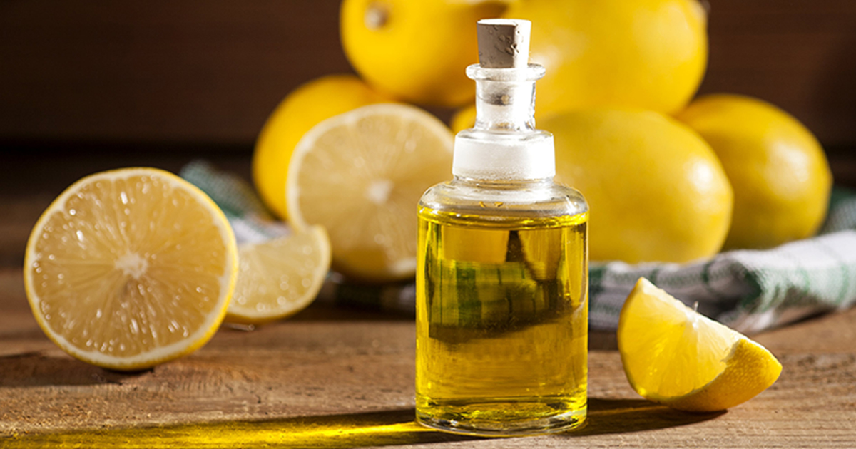 10 Amazing Lemon Essential Oil Benefits for Skin WellMe